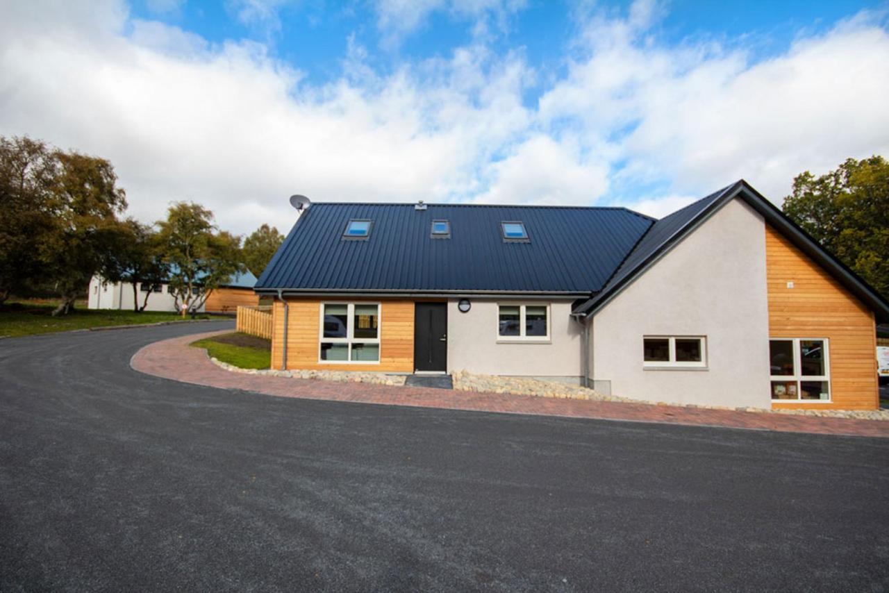 Oakwood Villa Aviemore Exterior foto